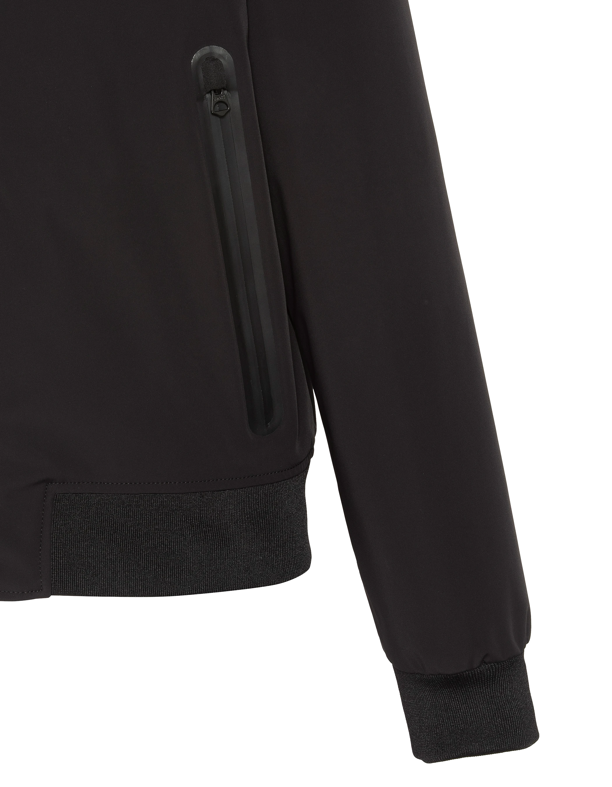 Chaqueta negra con encapuchas-5